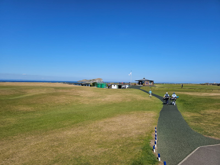 cf616bb5-ba15-41dd-97c8-7eb2869f22fa.png